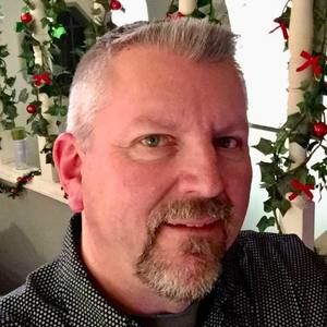 Meet your Posher, Mark